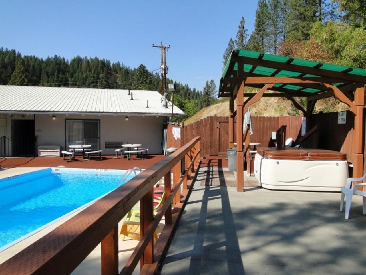 Konkolville Motel Orofino Kültér fotó